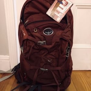Osprey Farpoint 55 Med/Large Mud Red Backpack